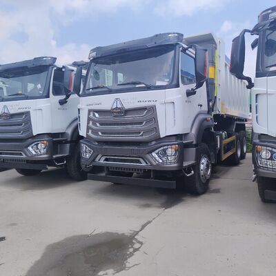 HOWO NX 6×4 Heavy Duty Mining Dump Truck dengan Mesin 430HP dan Muatan 30-35 Ton untuk Afrika