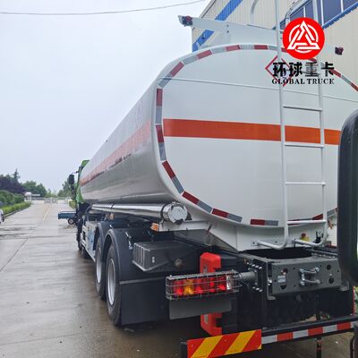 Truk Tangki Bahan Bakar Tambang Beiben 8x8 35000L dengan Sasis Tugas Berat untuk Kongo Afrika