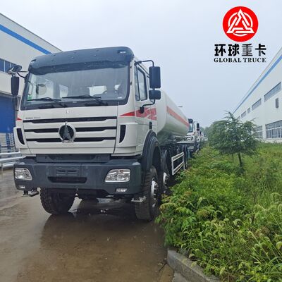 Truk Tangki Bahan Bakar Tambang Tugas Berat Beiben 8x8 35000L untuk Transportasi Diesel di Kongo