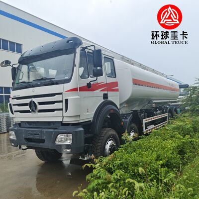 Truk Tangki Bahan Bakar Tambang Tugas Berat Beiben 8x8 35000L untuk Transportasi Diesel di Kongo