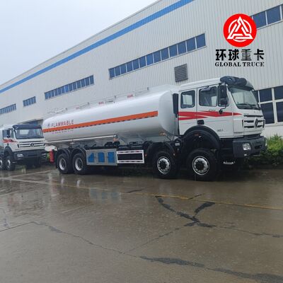 Beiben 8x8 truk tangki minyak 35.000L truk tangki bahan bakar tugas berat untuk proyek pertambangan Kongo