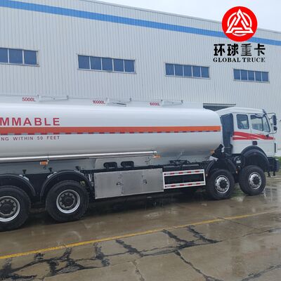 Beiben 8x8 truk tangki minyak 35.000L truk tangki bahan bakar tugas berat untuk proyek pertambangan Kongo