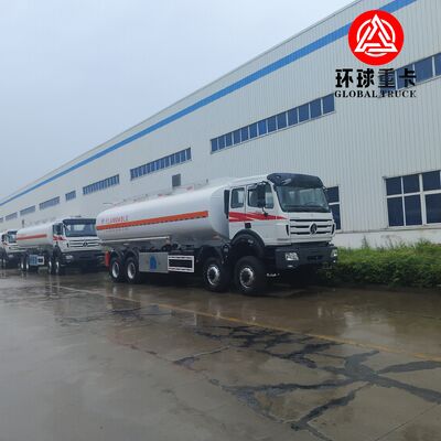 Truk Tangki Bahan Bakar Tugas Berat Beiben 8x8 35000L untuk Industri Pertambangan Kongo