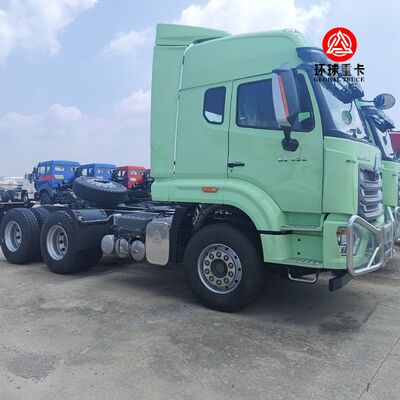 Truk Traktor Tugas Berat Sinotruk HOWO NX 400HP 6x4 Prime Mover untuk Transportasi Semi Trailer