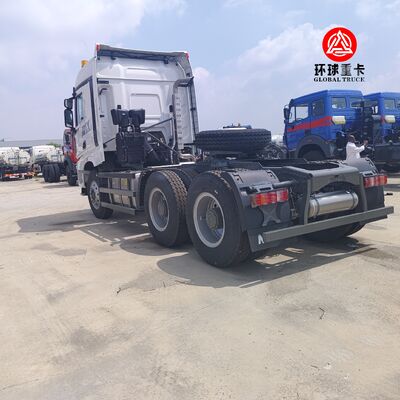 Truk Traktor Tugas Berat Sinotruk HOWO NX 400HP 6x4 Prime Mover untuk Transportasi Semi Trailer