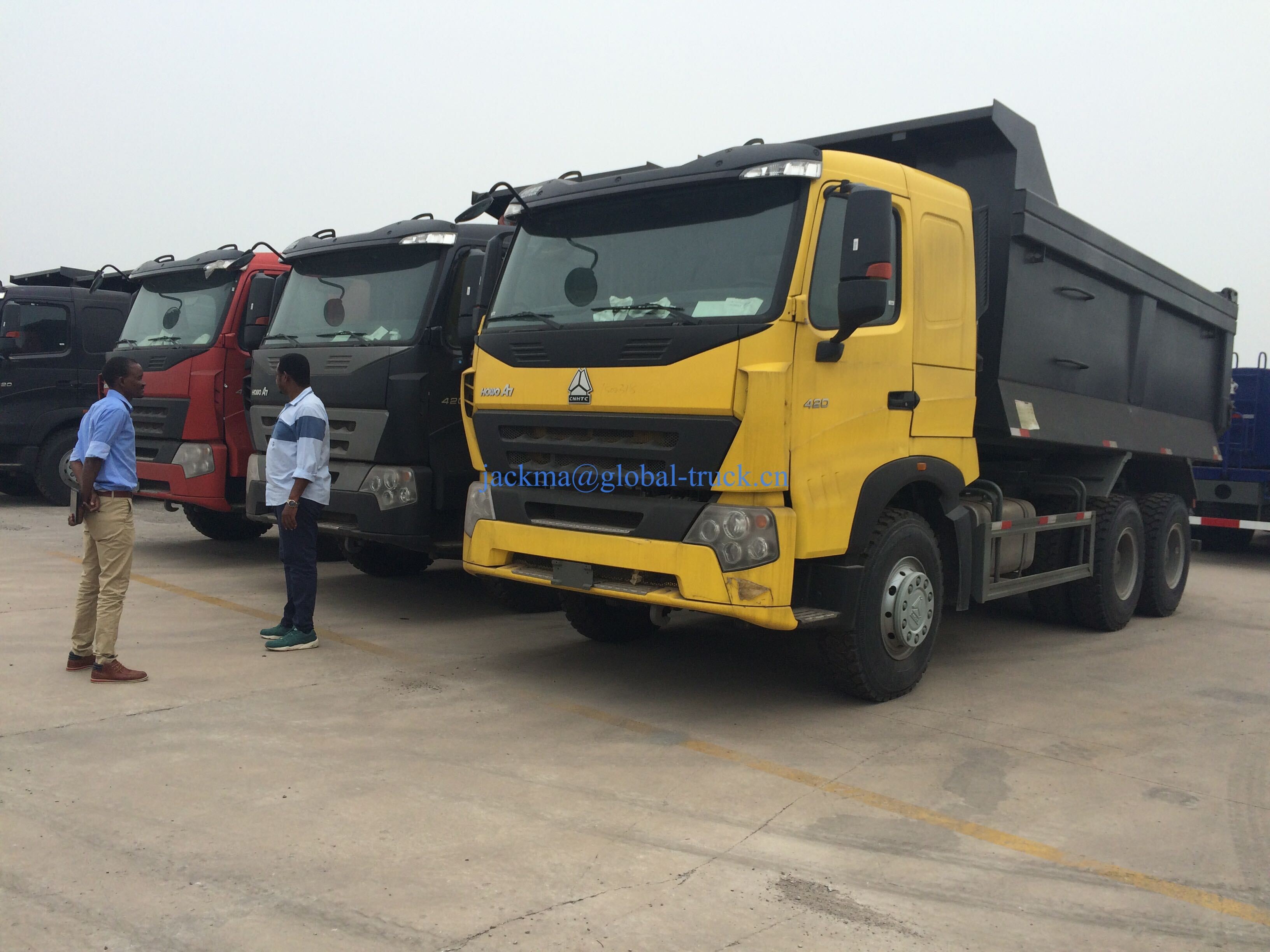 Sinotruk HOWO Nx Tx Dipakai Produsen Baru Weichai 10 Roda 6X4 Dump Truck