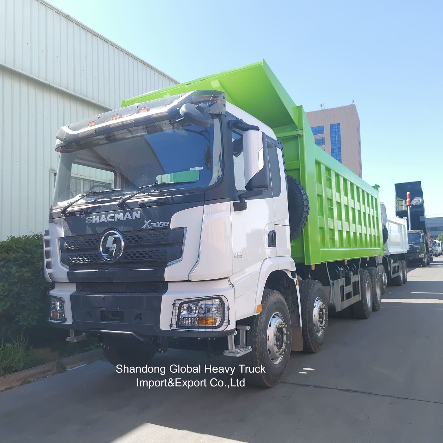 Shacman X3000 Heavy-Duty Dump Truck Untuk Pengangkutan Bahan yang Efisien