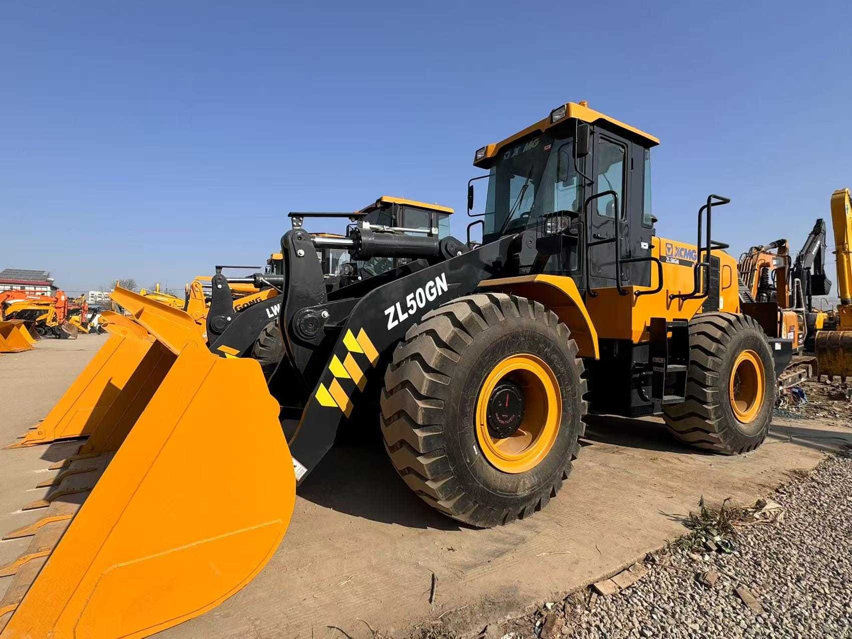 XCMG ZL50GN Wheel Loader 5.0ton dengan Daya Terukur 162kw dan Transmisi Power-Shift Hidraulik untuk Konstruksi