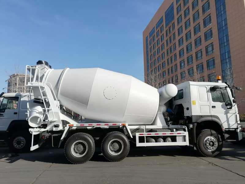 Sinotruk HOWO 6x4 Beton Mixer Truck dengan 336-430HP Mesin dan 8-12cbm Kapasitas untuk Heavy-Duty Konstruksi