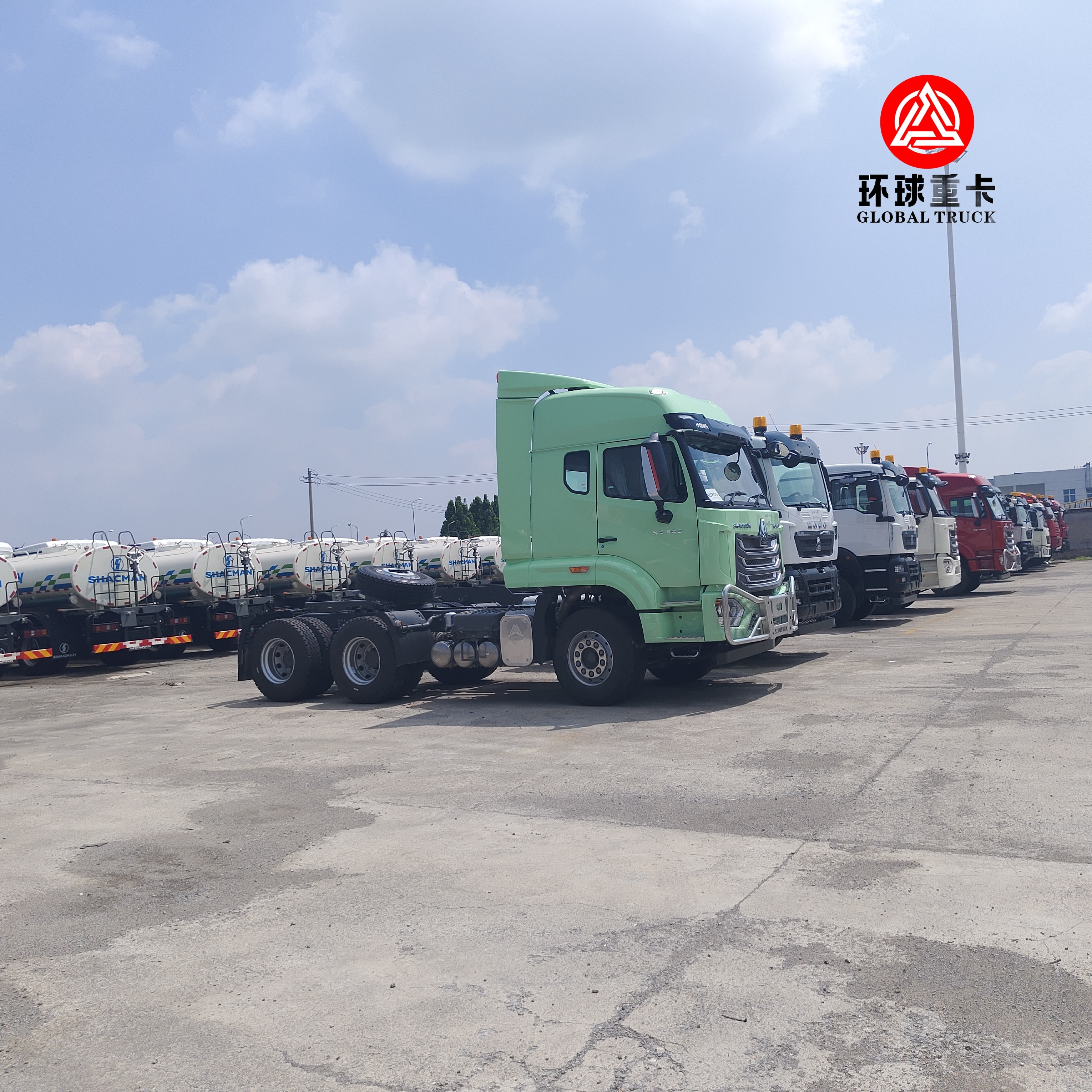 HOWO NX 6x4 Traktor Head Truck 371HP Diesel Prime Mover untuk Transportasi Logistik Tugas Berat