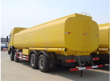 8X4 371HP 28CBM Diesel Fuel Tanker Truck Tugas berat ZZ1317N4667W