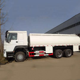 Putih 10 Roda 6000 Galon 6x4 Tanker Minyak Truk Euro 2 Transmisi Manual